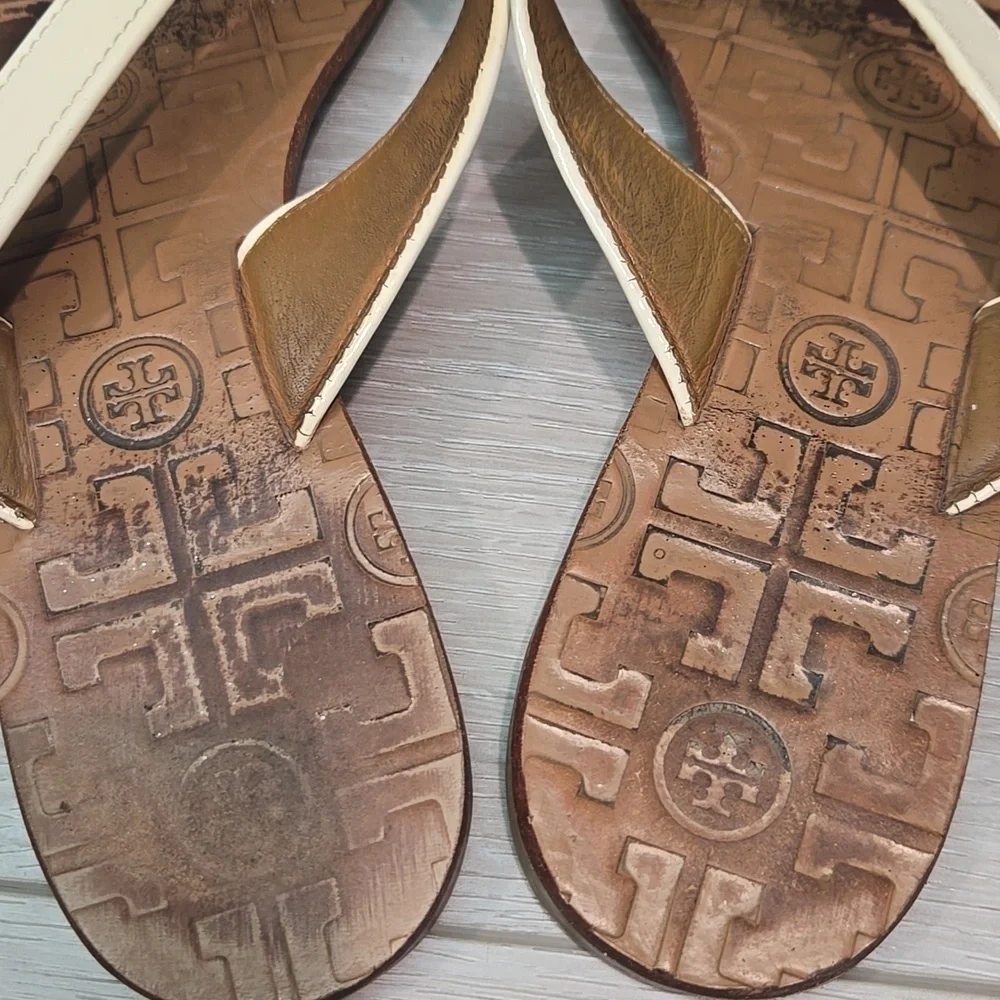 Tory Burch Women's Thong T Strap  Sandals Slide Flats Shoes Sz 8M